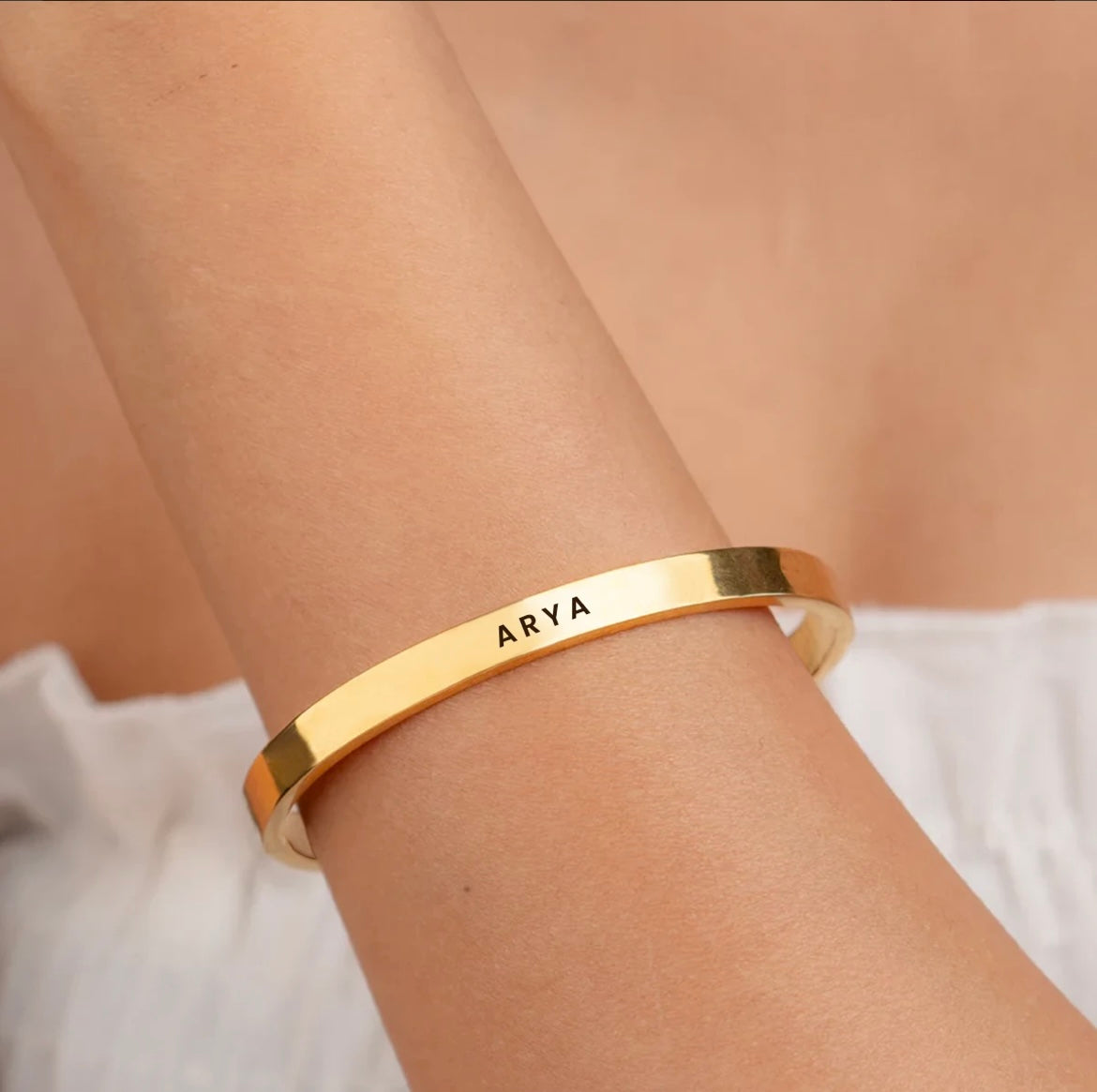 Personalized Golden Name Bracelet