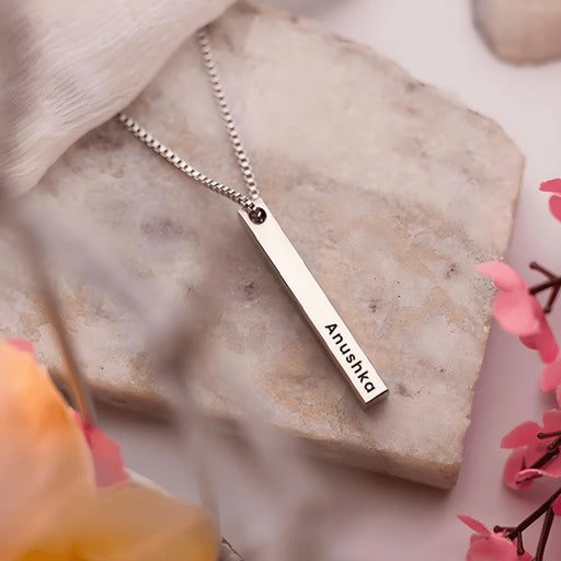 Sleek & Stylish – Personalized Vertical Bar Necklace